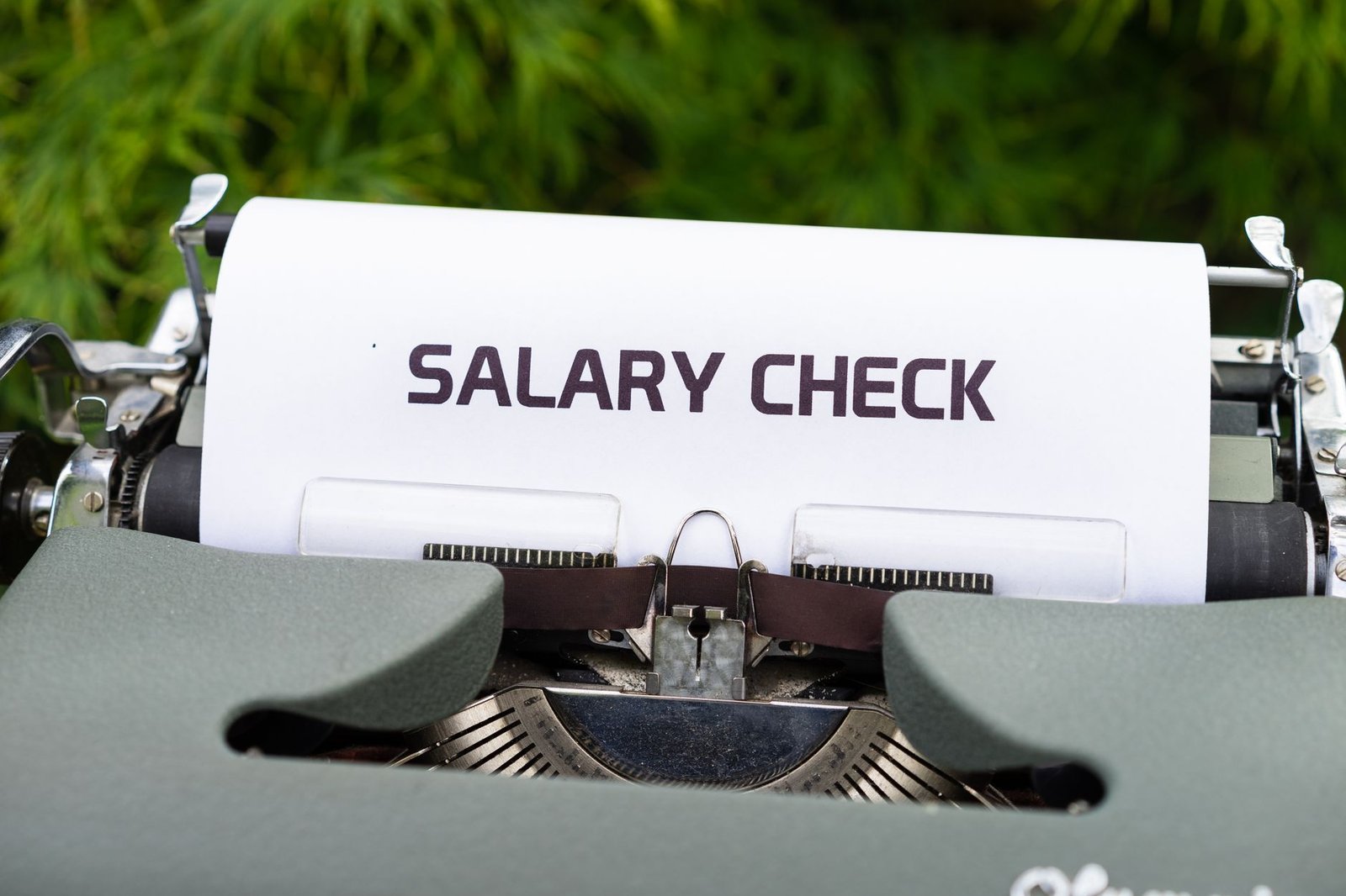 8th Pay Commission salary hike